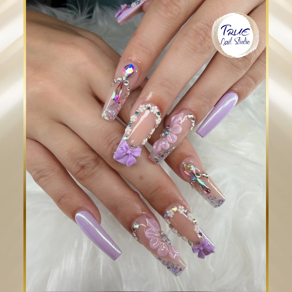 Awe-Inspiring Nail Art_Sep 15